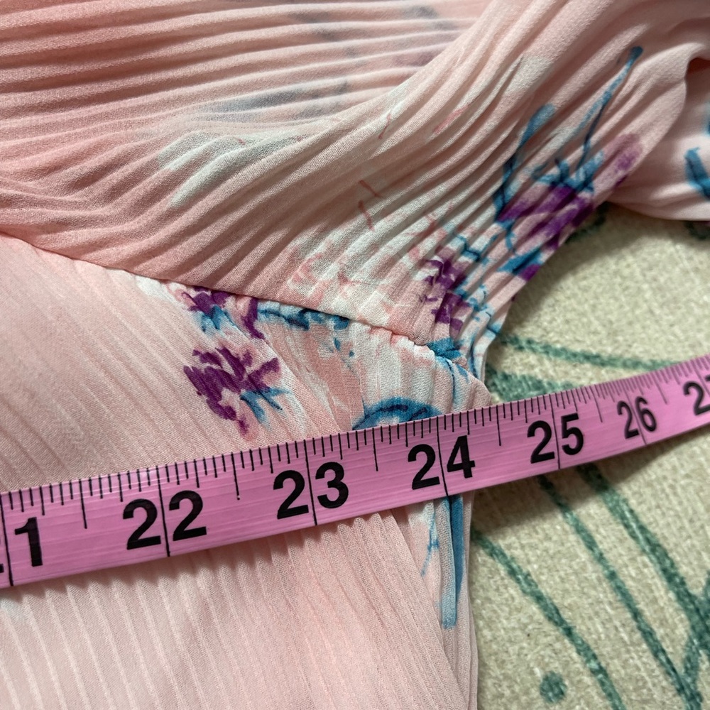 Lane Bryant 22/24 top 🧜♀️ - Picture 3 of 6